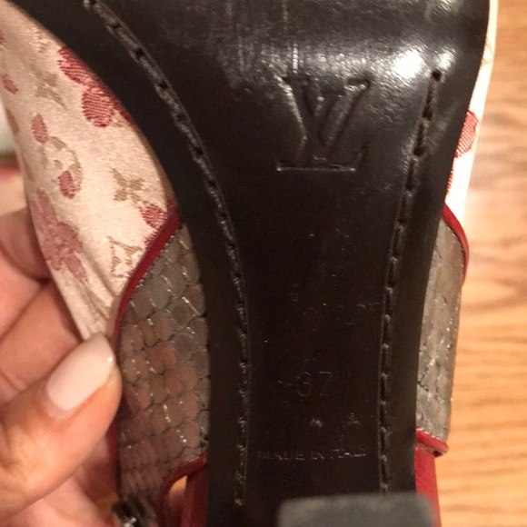 Authentic LV cherry blossom satin slingbacks - Picture 4 of 7